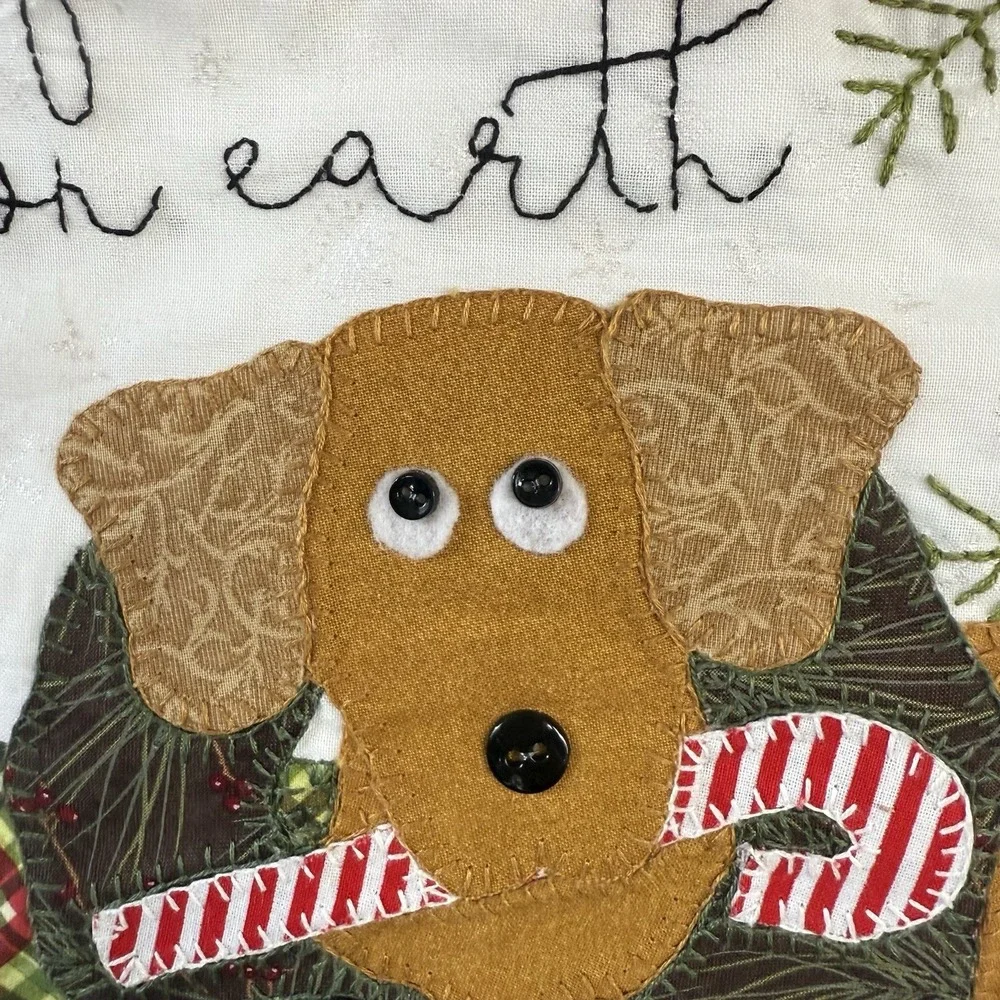 Handmade Christmas Wall Hanging Quilted Dog Black Cat Red Green Peace On Earth